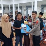Kabag SDM Polres Tanjungbalai Hadiri Penyaluran Bantuan Sandang untuk Keluarga Kurang Mampu IMG-20251224-WA0052